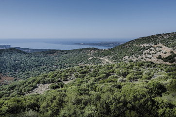 Fototapeta na wymiar panoramic view of the mouth of the Ionian sea of the bay of Argostoli