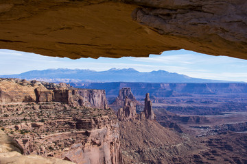 Canyon Lands Mesa Arch overlook