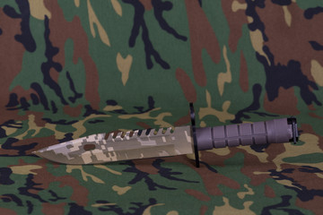 military bayonet knife