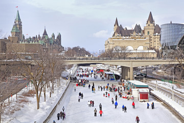 Rideau Canal skating rink in winter, Ottawa, Canada - obrazy, fototapety, plakaty