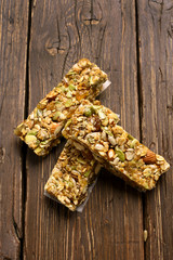 No baked granola bar