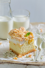 Delicious cheesecake made of peach and crumble