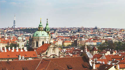 panorama na czechy praga kościół i miasto - obrazy, fototapety, plakaty