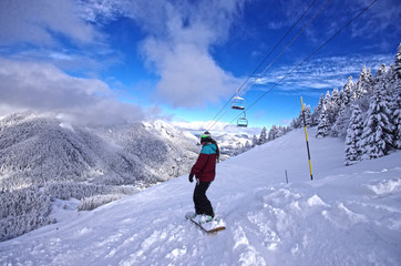 Fototapeta na wymiar snowboard en poudreuse - saint pierre de chartreuse