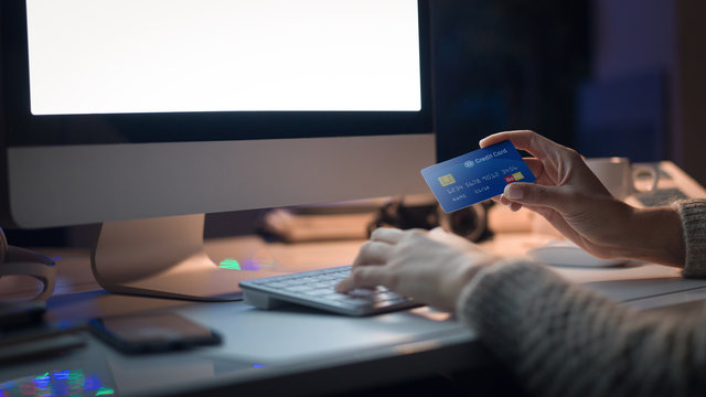 Online shopping with credit card