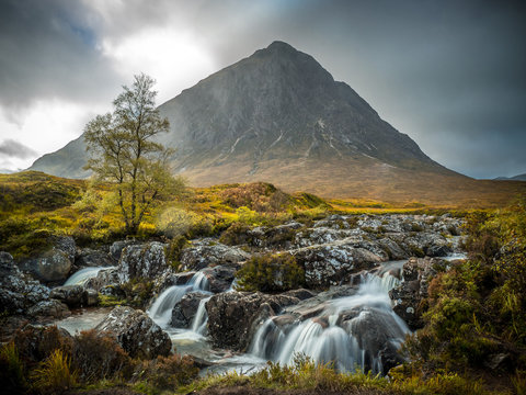buachaille etive mor with small river, scotland