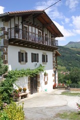 Fototapeta na wymiar Vera de Bidasoa,villa de la Comunidad Foral de Navarra en la merindad de Pamplona (España), en la comarca de Cinco Villas