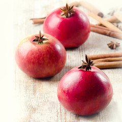 Red apples and spices