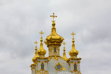 Fototapeta na wymiar cross christian on gold dome in russia pattern