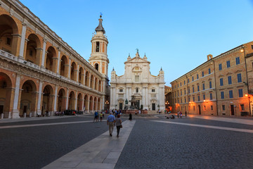 Fototapeta na wymiar Basilica della santa casa