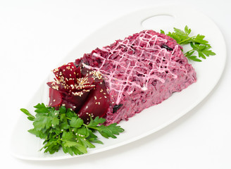 herring under beetroot salad
