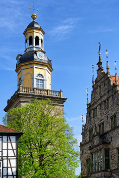 Nikolaikirche und Rathaus in Rinteln, Deutschland