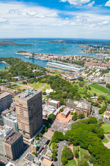 Fototapeta premium Aerial view of Sydney suburbs and Botanic Garden