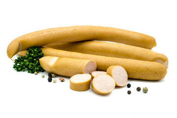 Wiener Würstchen isoliert freigestellt auf weißen Hintergrund, Freisteller

