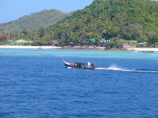 Fototapeta premium Tailandia. Phi Phi island, archipiélago que se encuentra en el mar de Andamán, al sur de Tailandia.
