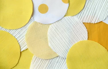 Selbstklebende Fototapeten many circle yellow and white rag fabric for background © TANIDA