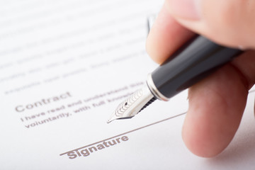 signaure for contract with fountain pen