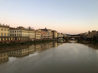 Fototapeta na wymiar L’Arno a Firenze