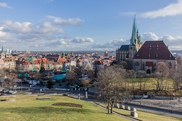 Blick über den Domplatz in Erfurt 