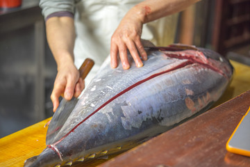 マグロの解体