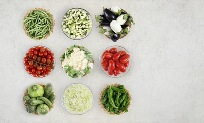 Papier Peint photo Légumes food top view vegetables isolated on marble kitchen worktop, web banner copy space template
