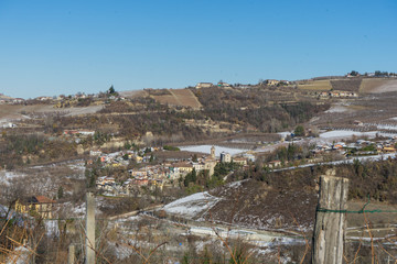 Fototapeta premium View of the Langhe hills with village of Sinio, Piedmont - Italy