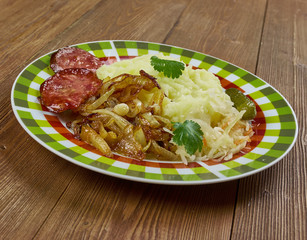 German dish  Himmel und Erde