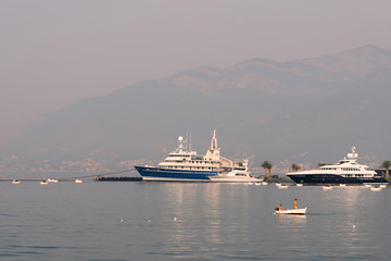Fototapeta na wymiar Harbor in Montenegro