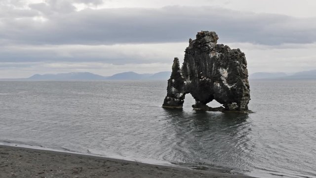 ICELAND Hvitserkur rock Fels coast Kueste