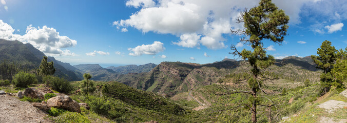 Landschaft Panorama mit Gebirge in Gran Canaria