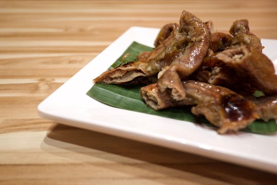 Grilled pig's testine