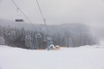 Fototapeta na wymiar Czech ski resort Spindleruv Mlyn, Medvedin in mountain Krkonose