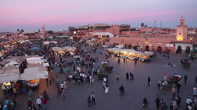 Marokko - Marrakesch - Dschemna El Fna (Platz der Gehängten)
