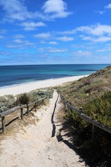 Fototapeta na wymiar Way to Cottesloe Beach at Indian Ocean, Perth Western Australia 