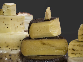 different types of Italian artisan cheeses