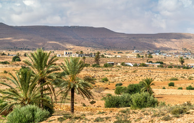 Fototapeta na wymiar Typical Tunisian landscape at Ksar Ouled Soltane near Tataouine