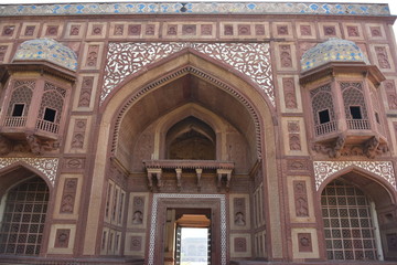 Fototapeta na wymiar Sheesh Mahal, Tomb of Akbar, Sikandra, Agra, India