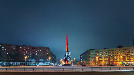 Severodvinsk night, the monument