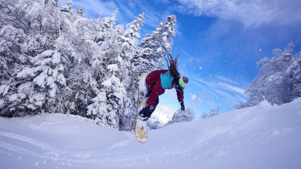 snowboard en poudreuse - saint pierre de chartreuse