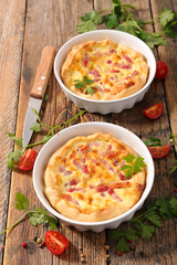 quiche with egg and bacon