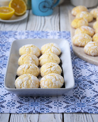 Homemade lemon cookies with cracks