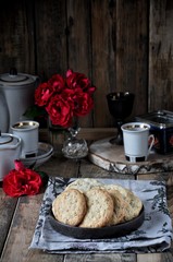 Cookies with seeds, decorated with roses
