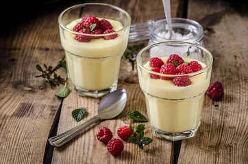 Fotobehang Vannila berries pudding © Stepanek Photography