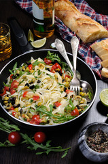 Pasta with olives and tomatoes