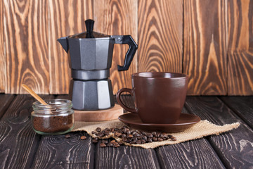 Coffee maker with brown cup