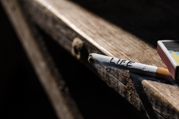Naklejka premium cigarette, life