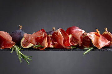 Prosciutto with figs.