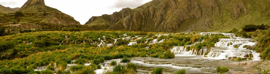 Fototapeta na wymiar Huancaya rio Cañete Perú nor Yauyos