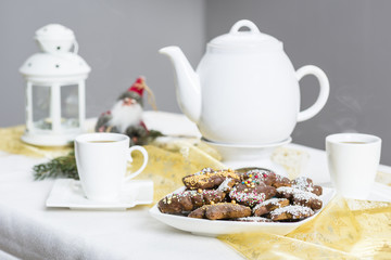 plate of cookies