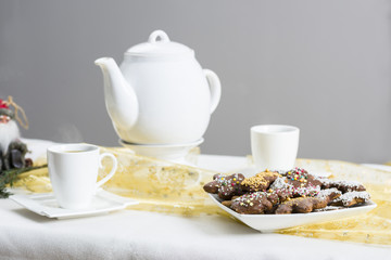 plate of cookies